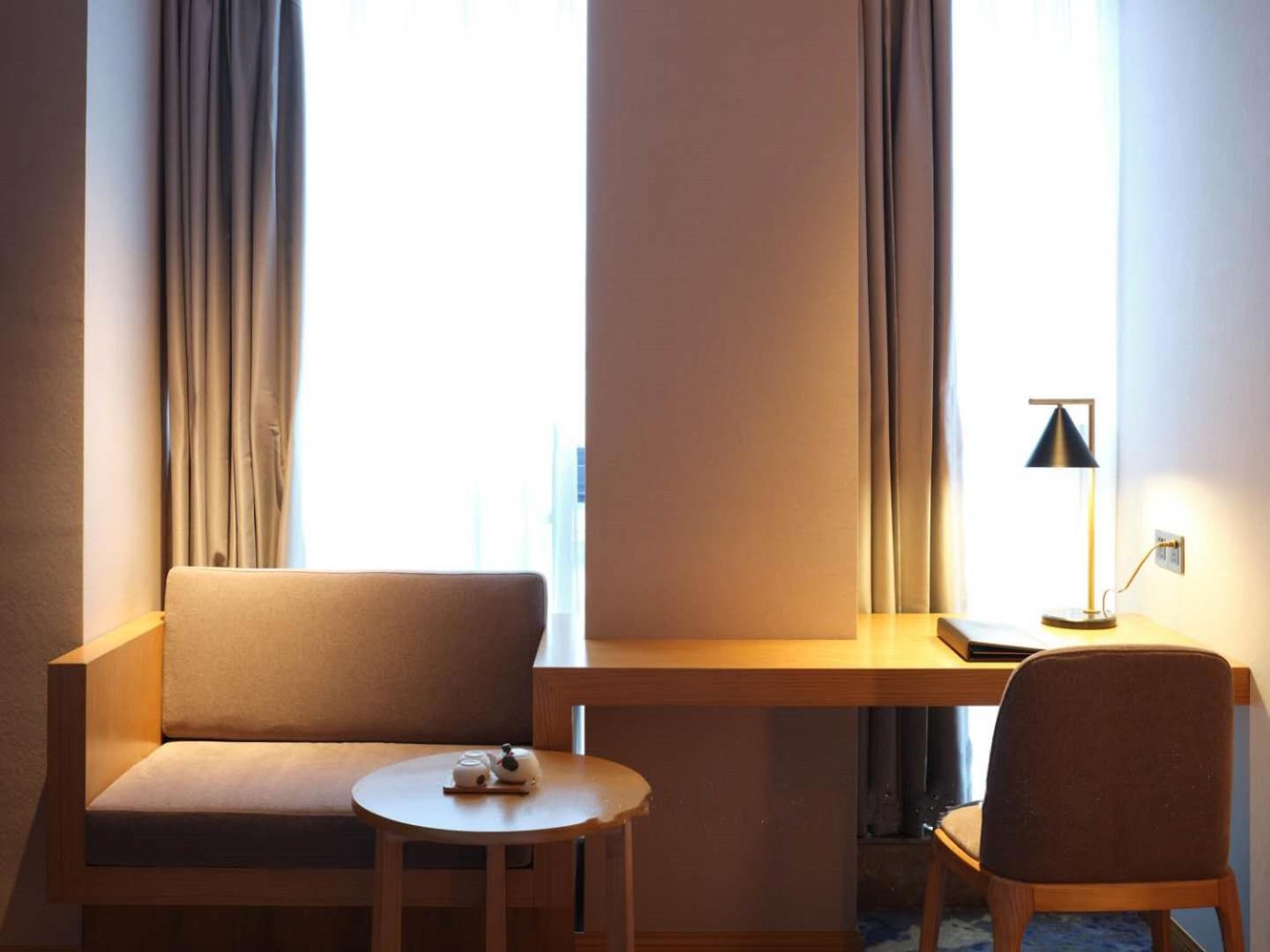 Baian Art Hotel Luzhou Esterno foto